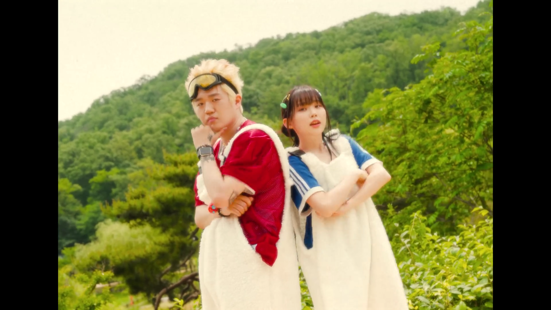 우정잉 '부장님이 개같이 굴었어' 뮤직비디오 촬영